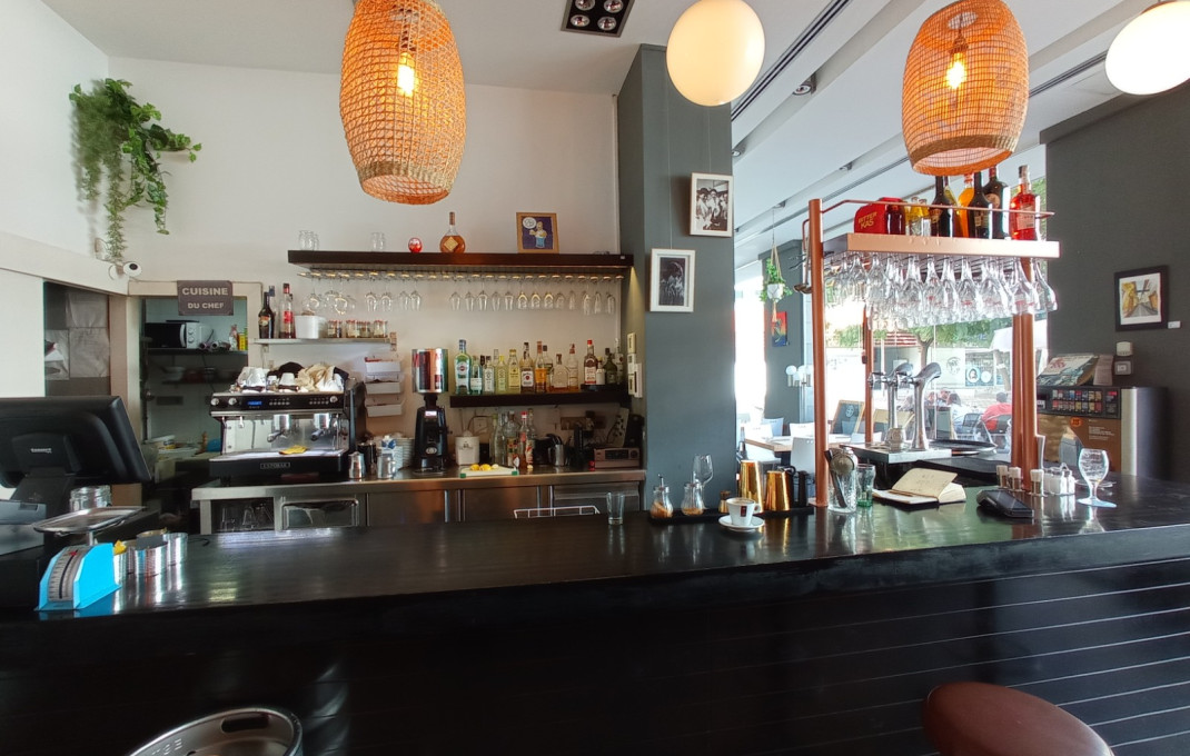 Transfert - Bar Restaurante -
Barcelona - Clot