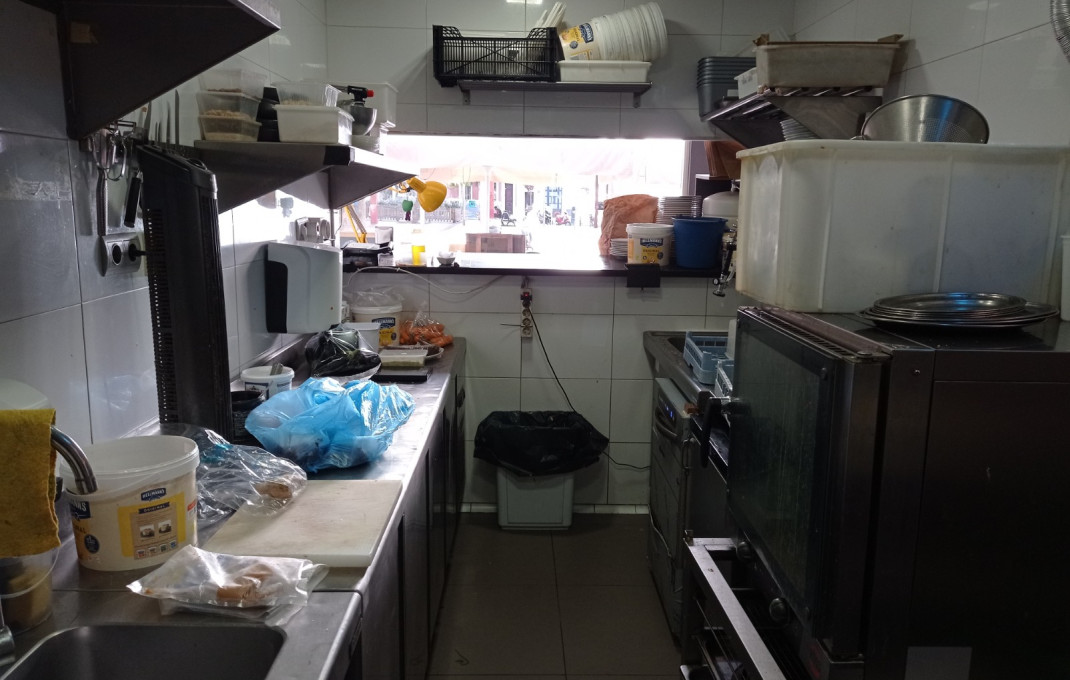 Transfert - Bar Restaurante -
Barcelona - Clot