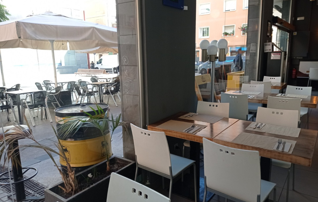 Transfert - Bar Restaurante -
Barcelona - Clot