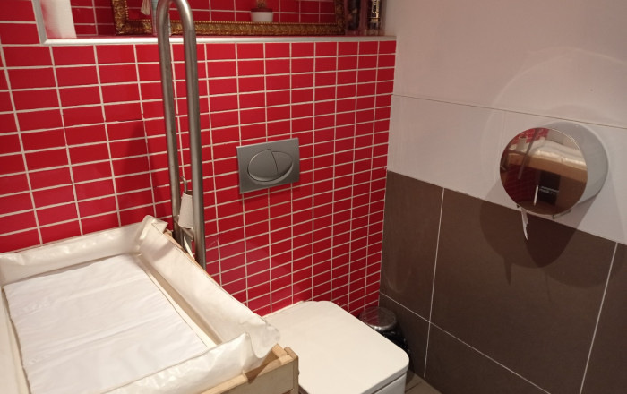 Transfert - Bar Restaurante -
Barcelona - Clot