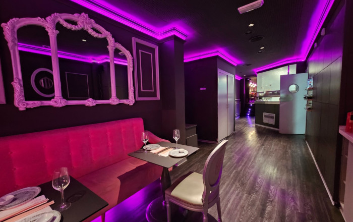 Transfert - Restaurant -
Barcelona - Eixample Izquierdo