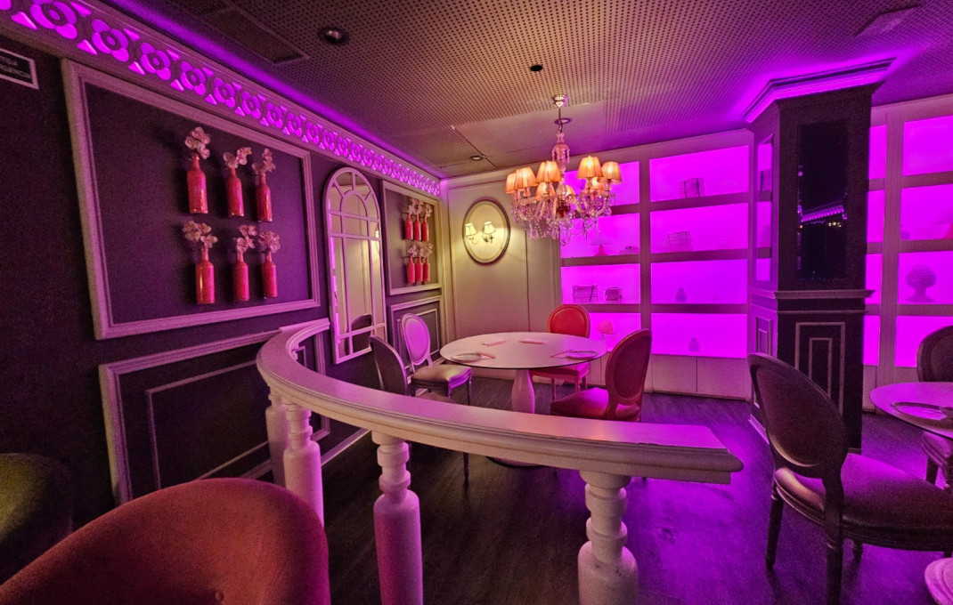 Traspaso - Restaurante -
Barcelona - Eixample Izquierdo