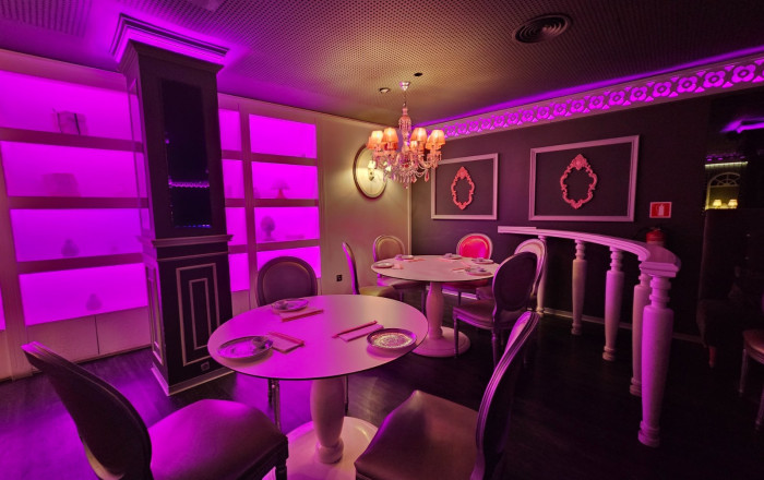 Transfert - Restaurant -
Barcelona - Eixample Izquierdo