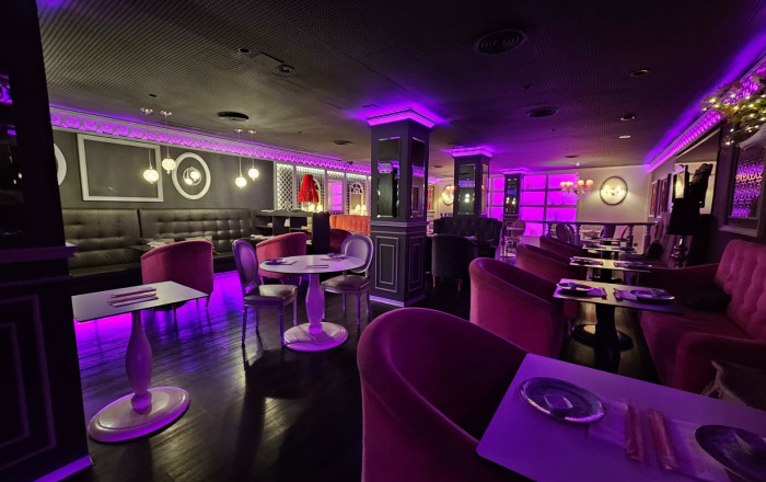 Transfert - Restaurant -
Barcelona - Eixample Izquierdo