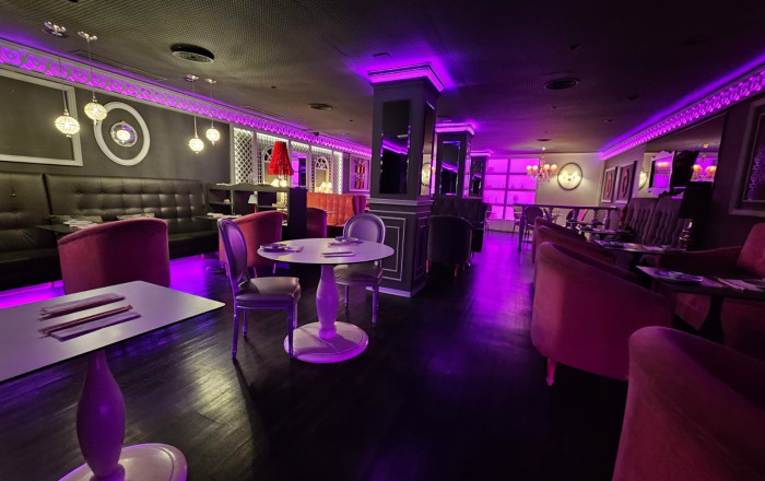 Transfert - Restaurant -
Barcelona - Eixample Izquierdo