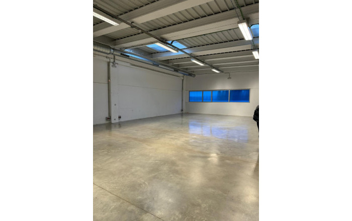 Rental - Naves y solares -
Gavá