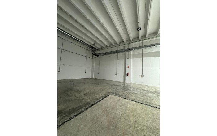 Rental - Naves y solares -
Gavá