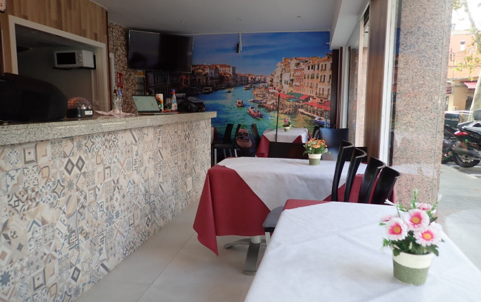 Traspaso - Bar-Cafeteria -
Castelldefels