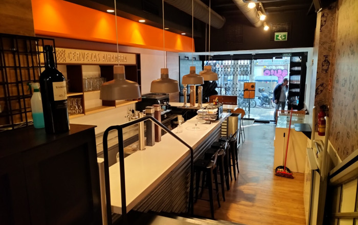 Transfert - Bar Restaurante -
Barcelona - Eixample Izquierdo