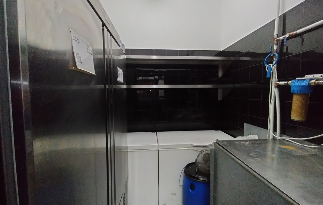 Transfert - Bar Restaurante -
Barcelona - Eixample Izquierdo