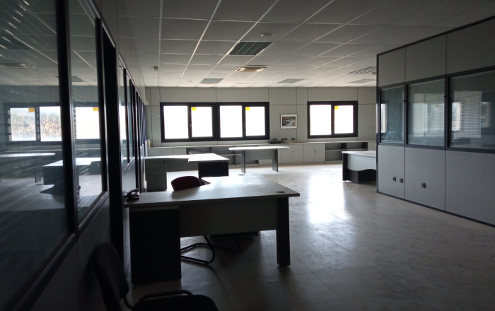 Revente - Naves y solares -
Terrassa