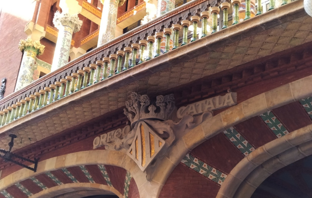 Traspaso - Peluquerias y Estetica -
Barcelona - Borne-centro