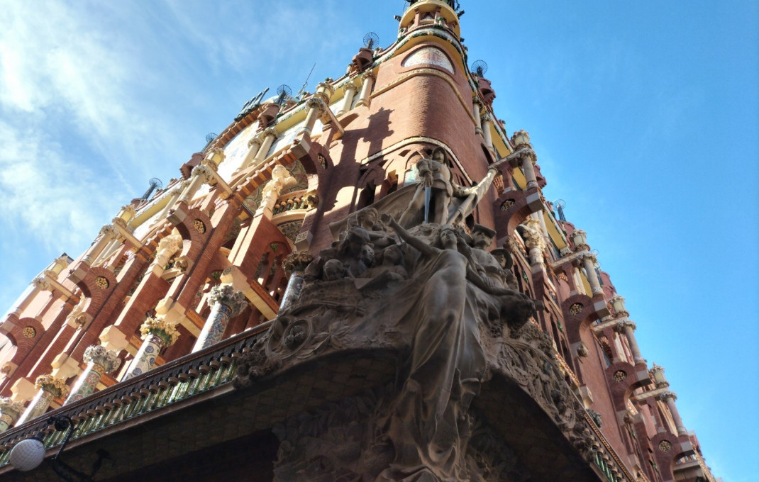 Traspaso - Peluquerias y Estetica -
Barcelona - Borne-centro