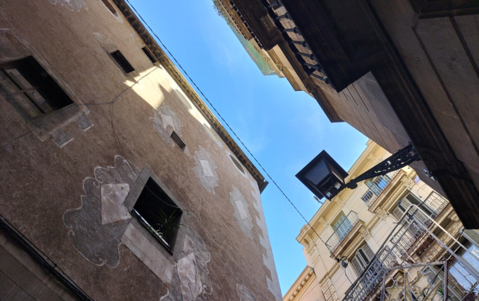 Traspaso - Peluquerias y Estetica -
Barcelona - Borne-centro