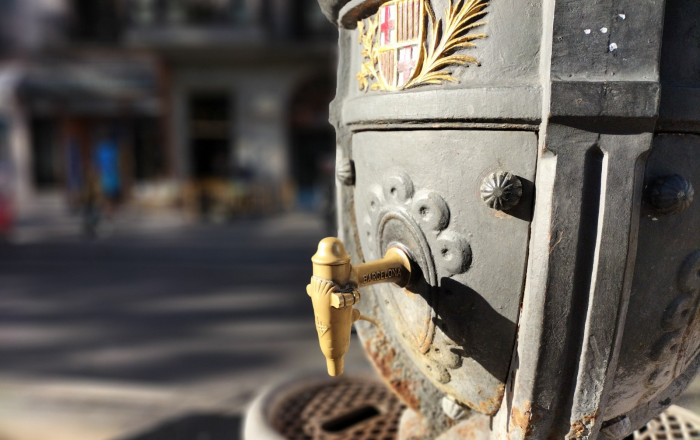 Traspaso - Peluquerias y Estetica -
Barcelona - Borne-centro
