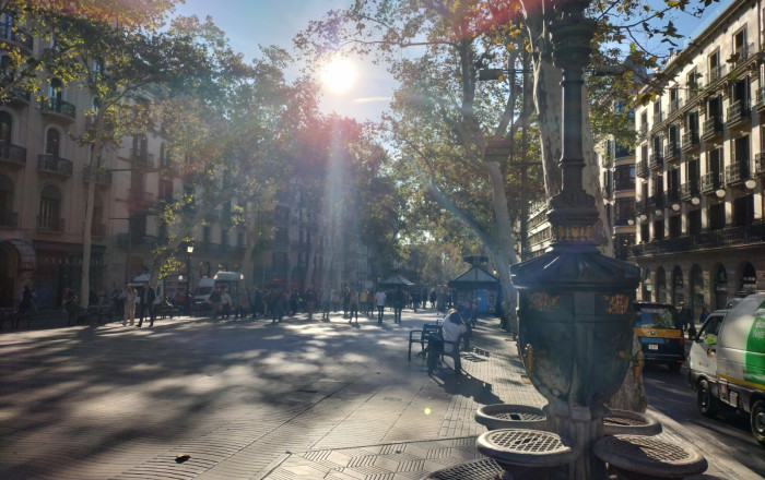 Traspaso - Peluquerias y Estetica -
Barcelona - Borne-centro