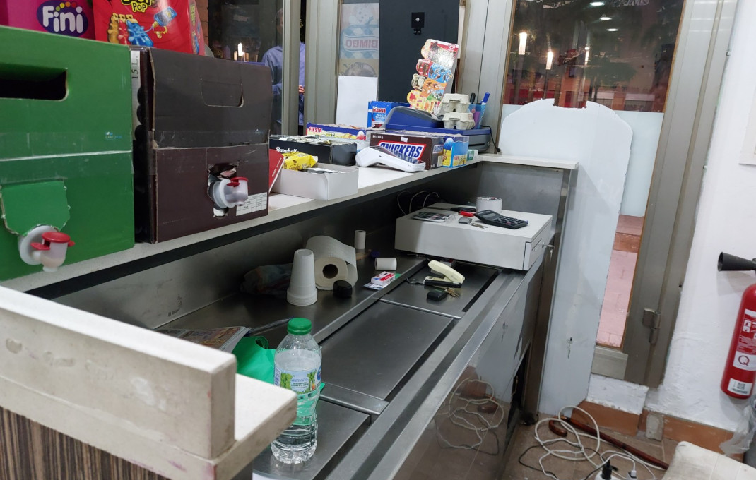 Traspaso - Tienda Alimentacion  -
L'Hospitalet de Llobregat - Ciudad Justicia