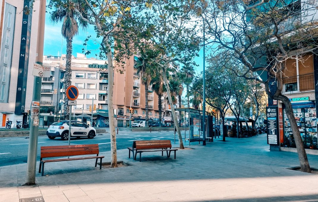 Traspaso - Peluquerias y Estetica -
L'Hospitalet de Llobregat - Collblanc