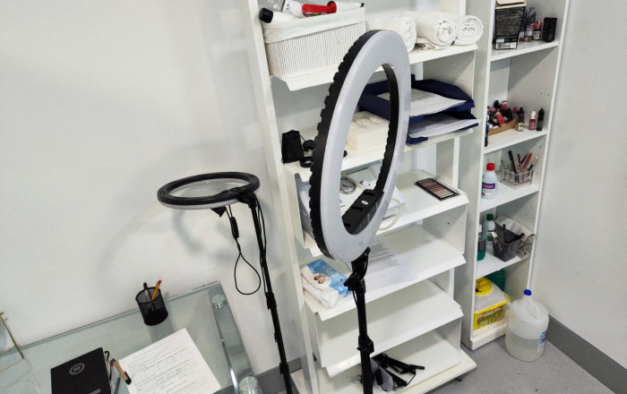 Transfert - Peluquerias y Estetica -
Barcelona - El Fort Pienc