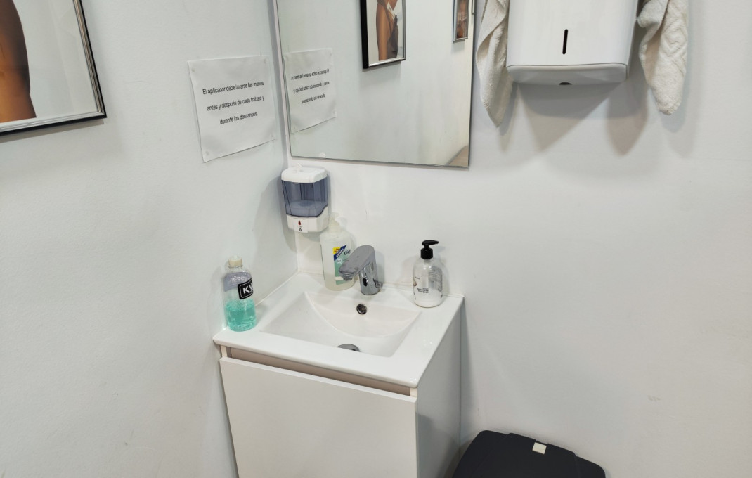 Transfert - Peluquerias y Estetica -
Barcelona - El Fort Pienc