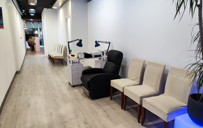 Transfert - Peluquerias y Estetica -
Barcelona - El Fort Pienc