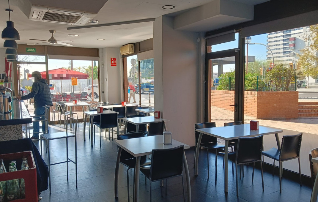 Traspaso - Bar Restaurante -
Barcelona - Les corts