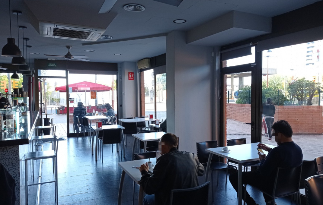 Traspaso - Bar Restaurante -
Barcelona - Les corts