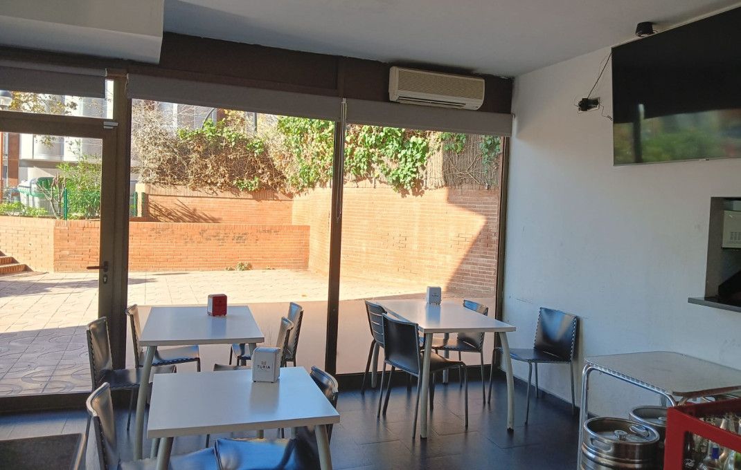 Traspaso - Bar Restaurante -
Barcelona - Les corts