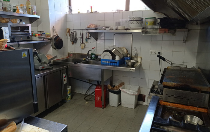 Traspaso - Bar Restaurante -
Barcelona - Les corts