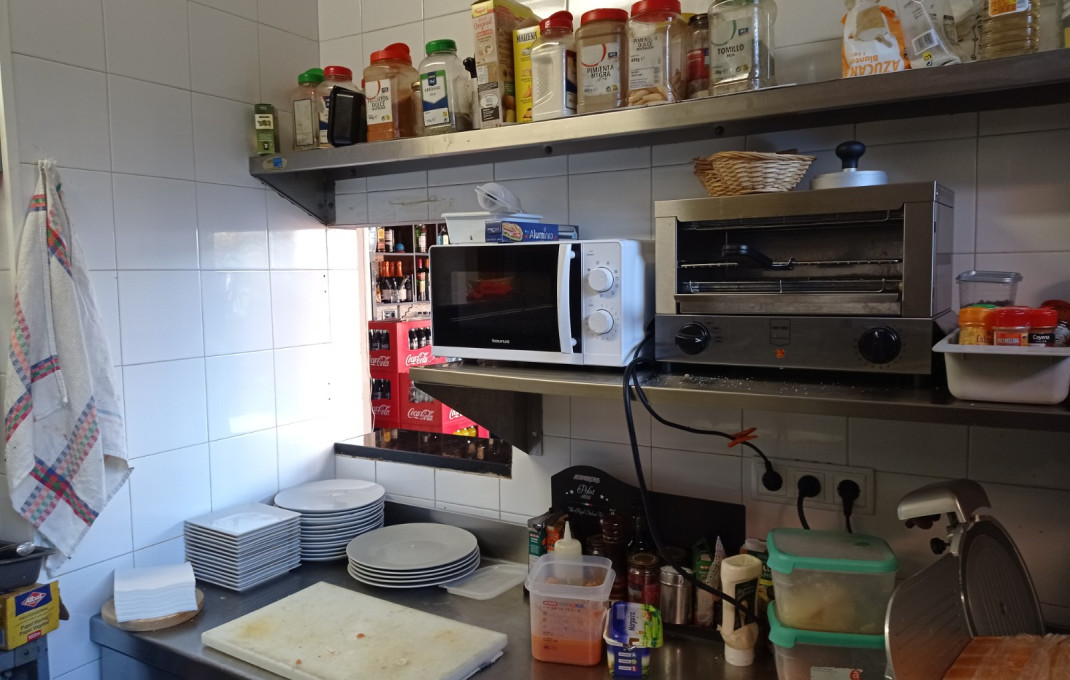 Traspaso - Bar Restaurante -
Barcelona - Les corts