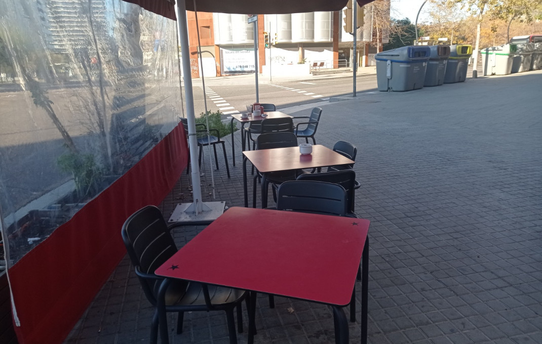 Traspaso - Bar Restaurante -
Barcelona - Les corts