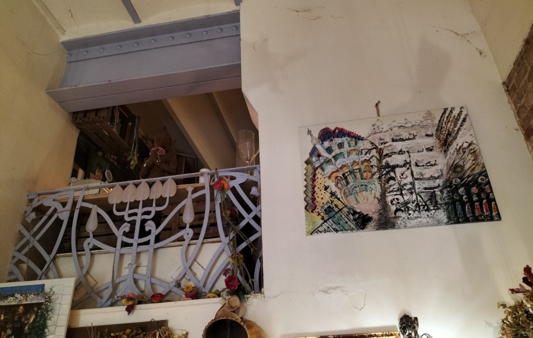 Traspaso - Tiendas -
Barcelona - Eixample Izquierdo