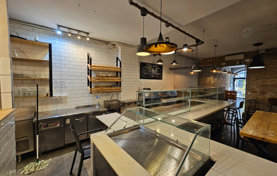 Traspaso - Restaurante -
Barcelona - Poblenou