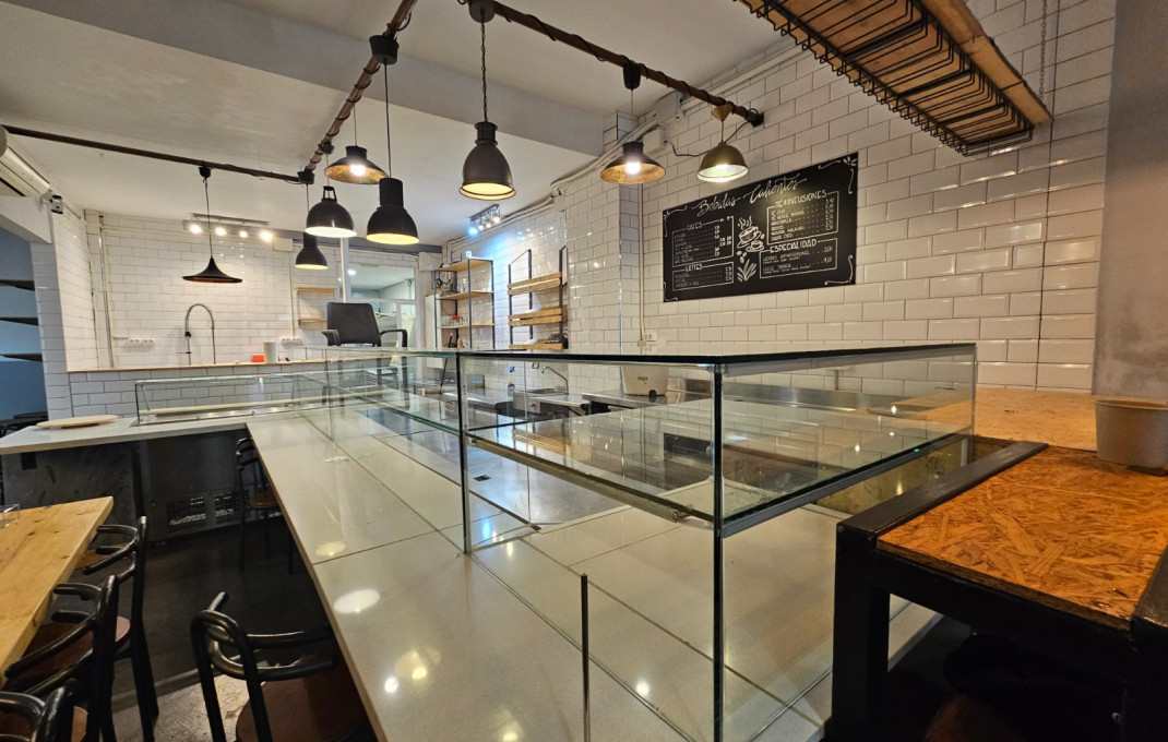 Traspaso - Restaurante -
Barcelona - Poblenou