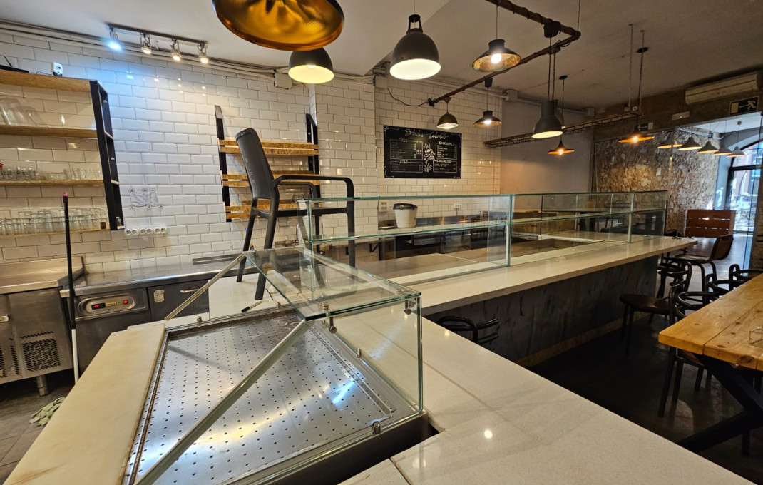 Traspaso - Restaurante -
Barcelona - Poblenou