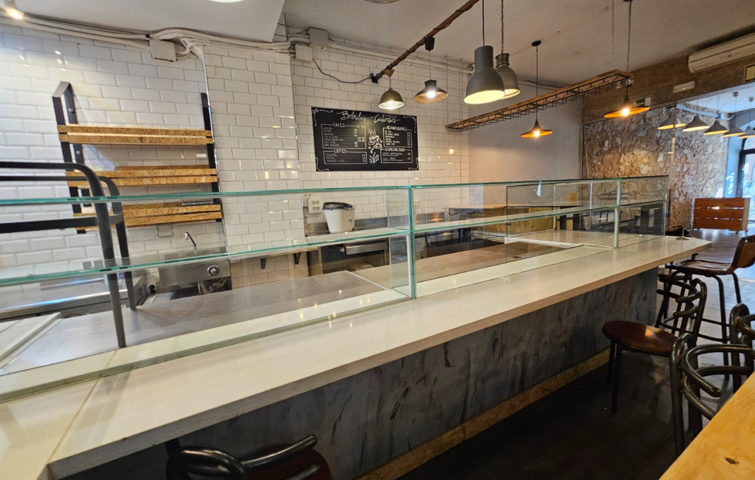 Traspaso - Restaurante -
Barcelona - Poblenou