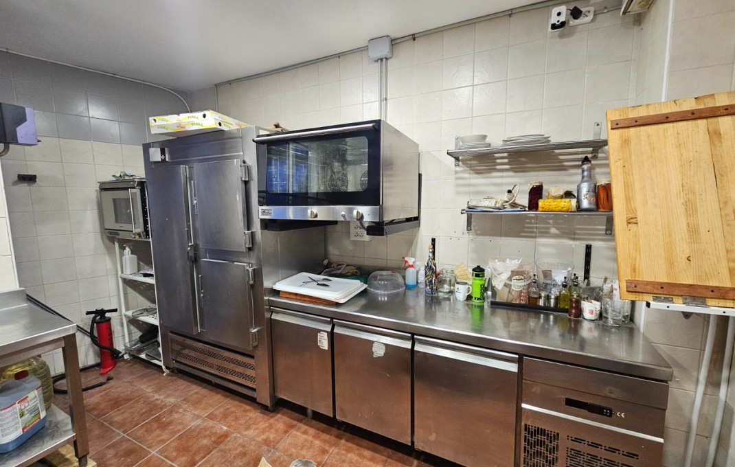 Traspaso - Restaurante -
Barcelona - Poblenou