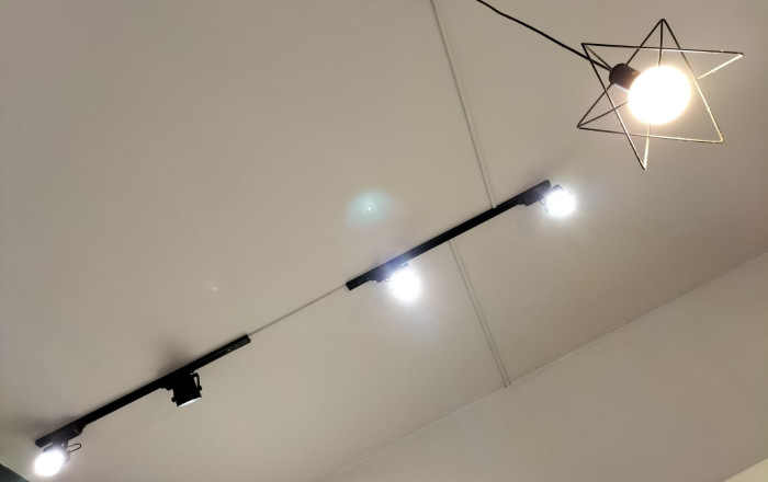 Revente - Local comercial -
Barcelona - Gràcia