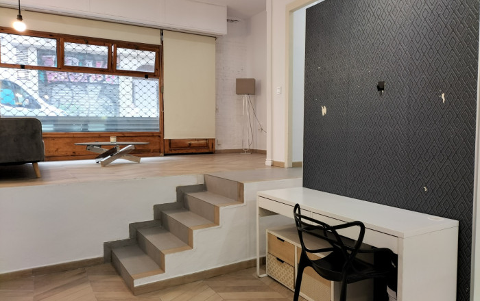 Revente - Local comercial -
Barcelona - Gràcia