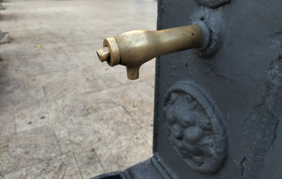 Revente - Local comercial -
Barcelona - Nou Barris