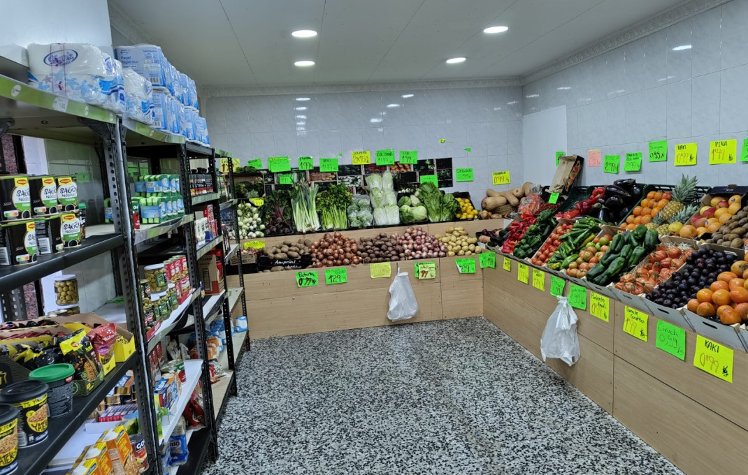 Traspaso - Frutería -
L'Hospitalet de Llobregat - La Florida