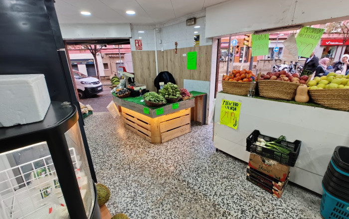 Traspaso - Frutería -
L'Hospitalet de Llobregat - La Florida