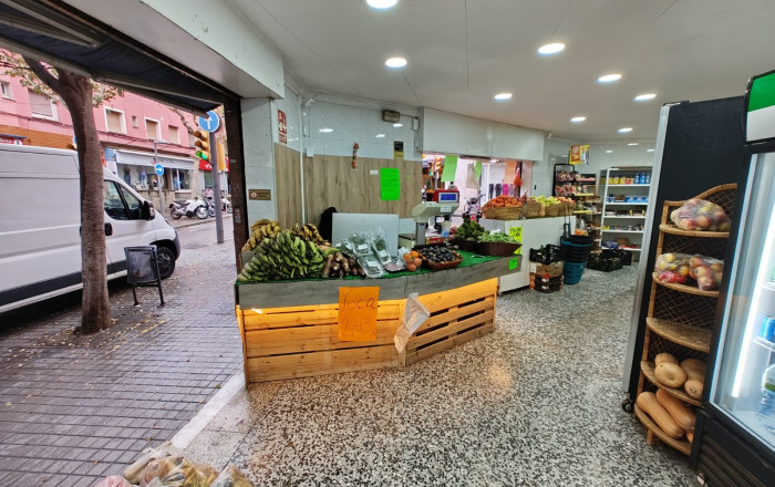 Traspaso - Frutería -
L'Hospitalet de Llobregat - La Florida