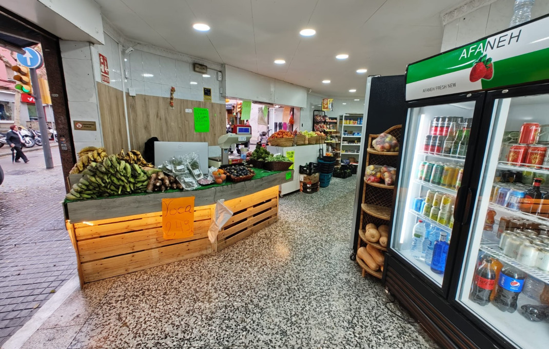 Traspaso - Frutería -
L'Hospitalet de Llobregat - La Florida