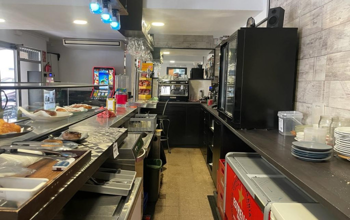 Traspaso - Bar-Cafeteria -
Rubí