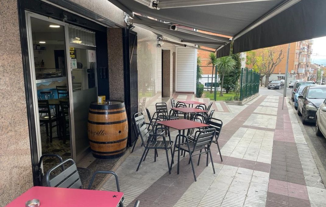 Traspaso - Bar-Cafeteria -
Rubí