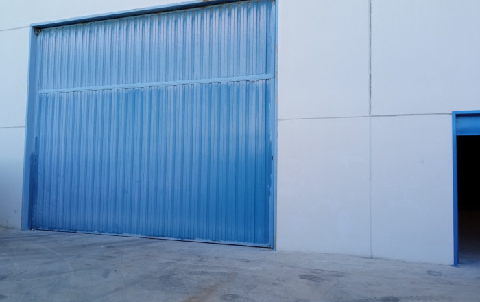 Location longue durée - Naves y solares -
Sant Esteve Sesrovires