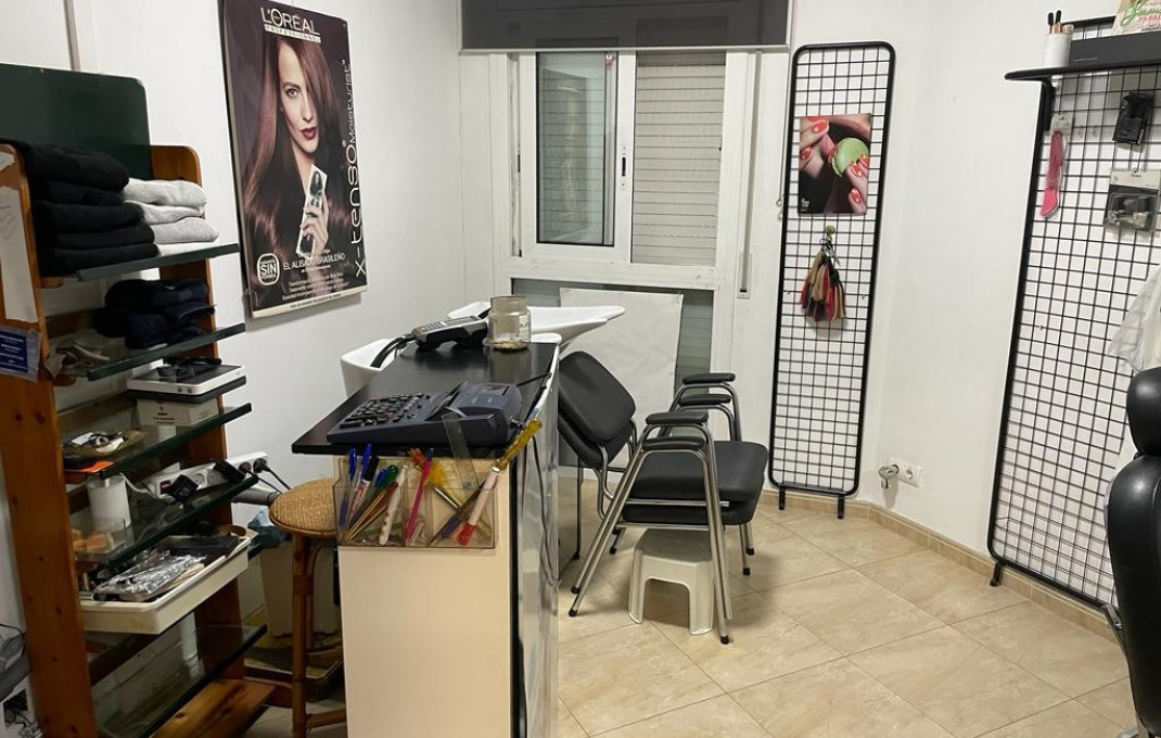 Transfert - Peluquerias y Estetica -
Montcada i Reixac