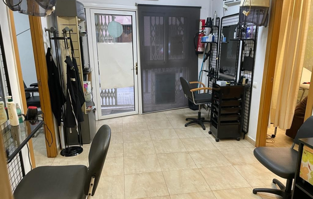 Transfert - Peluquerias y Estetica -
Montcada i Reixac