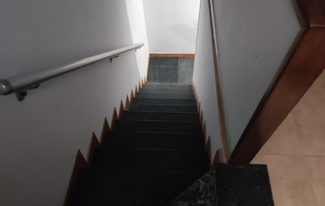 Revente - Local comercial -
Barcelona - Sant Martí